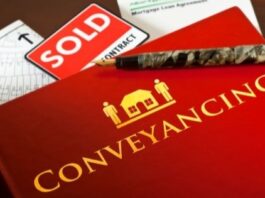 What Does Property Conveyancing Entail and How Can a Lawyer Help