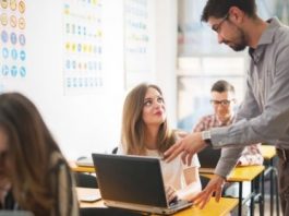 Best Tips for Educators to Create Good Tutorial Videos