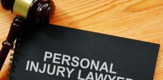5 Things to Consider While Hiring a Personal Injury Lawyer