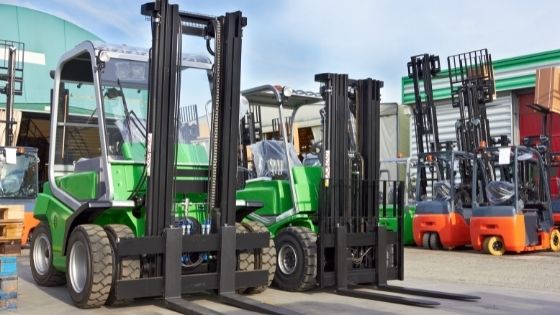 6 Common Myths About Purchasing a Used Electric Forklift