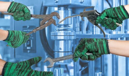 4 Reasons to Buy Used Industrial Equipment Instead of New