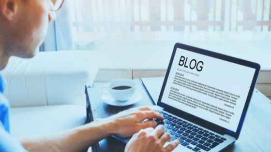 4 Tips on Choosing Blog Writing Services for Small Businesses