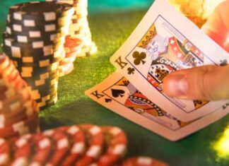 How to Play Texas Holdem Poker: 5 Mistakes to Avoid