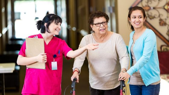 How to Pick a Senior Assisted Living Facility