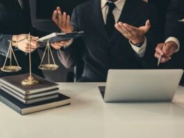 8 Qualities to Look for in a White-Collar Crimes Attorney