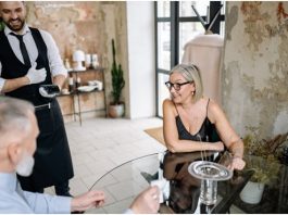5 Ways To Make Your Business More Welcoming To Customers