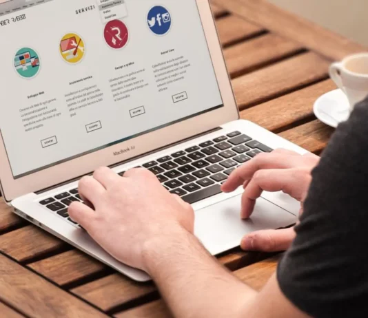 SPY4D | Modern Digital Brand with Responsive 24/7 Service SPY4D